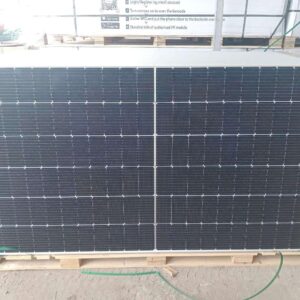 Tấm Pin JA 560watt mặt trước