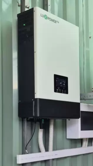 Inverter Luxpower 6 kW – model SNA6000-WPV lắp đặt tại Bình Thạnh